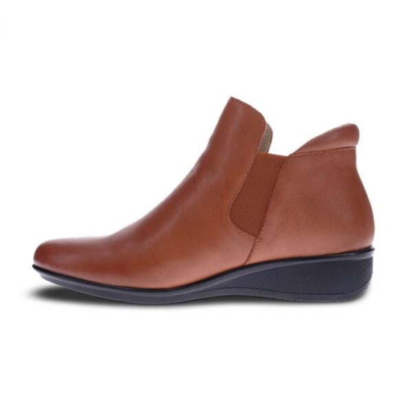 REVERE Damascus Cognac - The Podiatry Place @ Henley